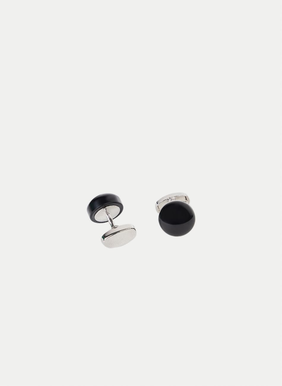 CUFFLINKS