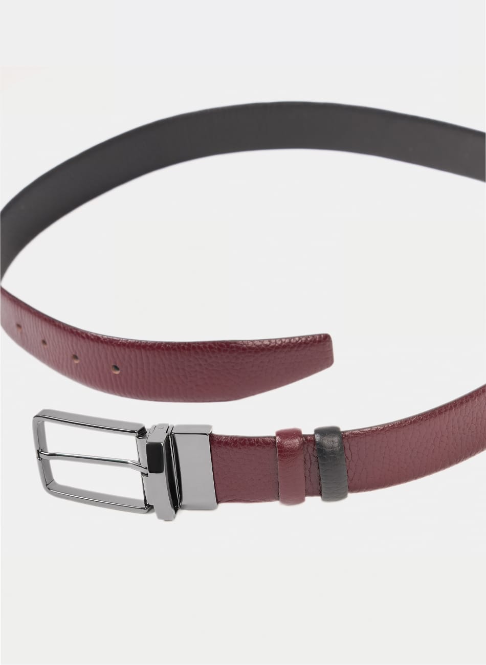 CRACKED BELT