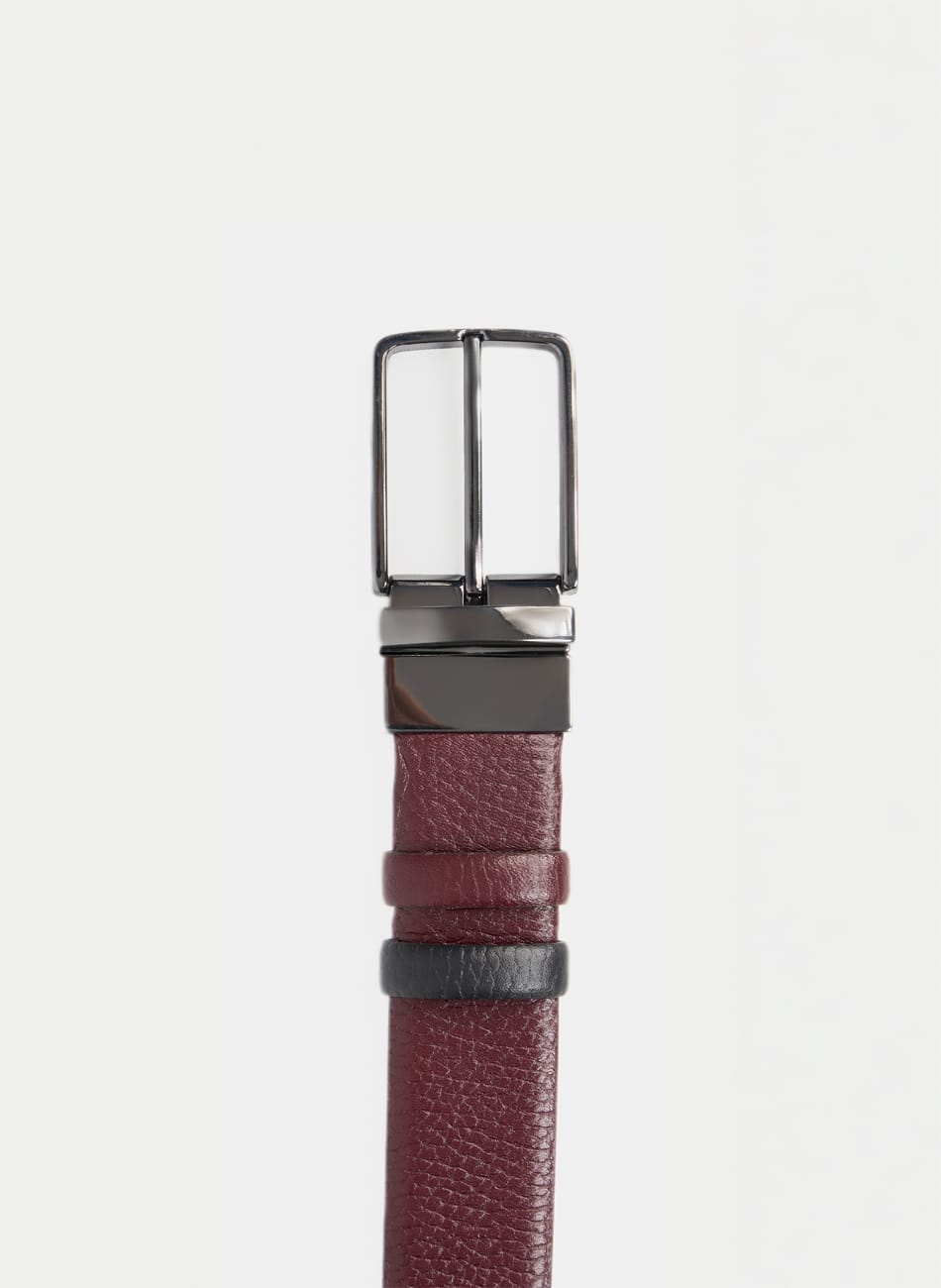 CRACKED BELT