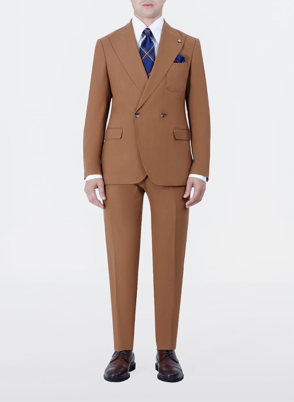 Classic Peak Lapel Suit With two-button