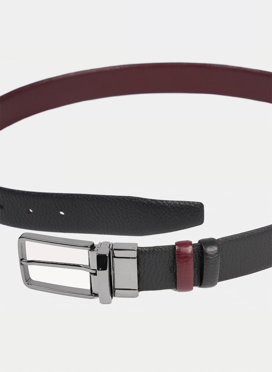 CRACKED BELT