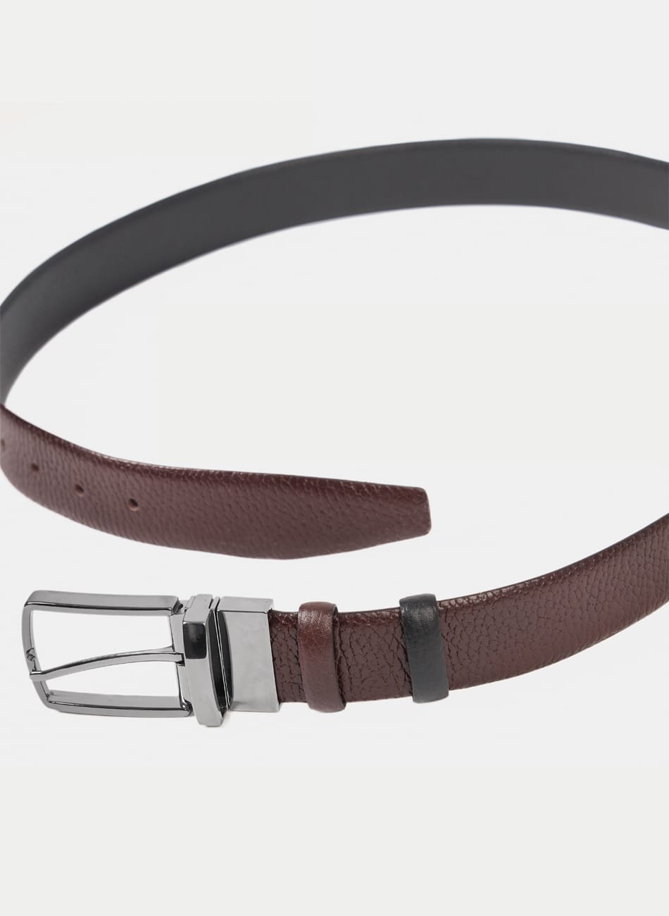 CRACKED BELT