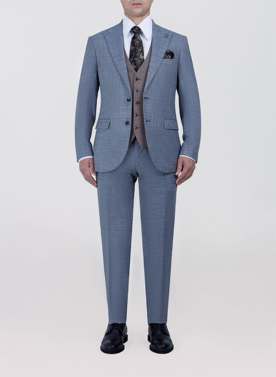 TROPLCAL PEAK LAPEL SUIT