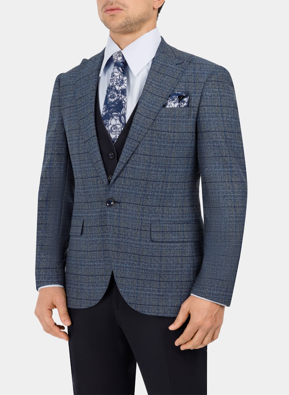 CHIX PEAK LAPEL SUITCHIX PEAK LAPEL SUIT