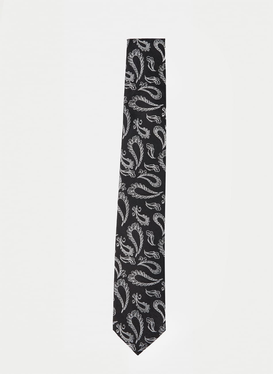 PAISLEY TIE