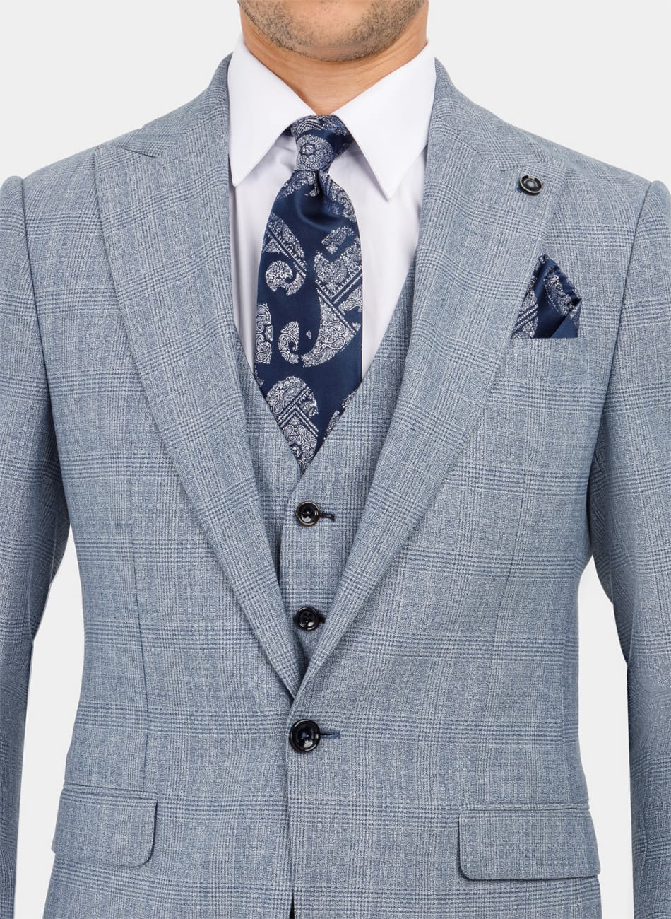 Image of CHIX PEAK LAPEL SUIT