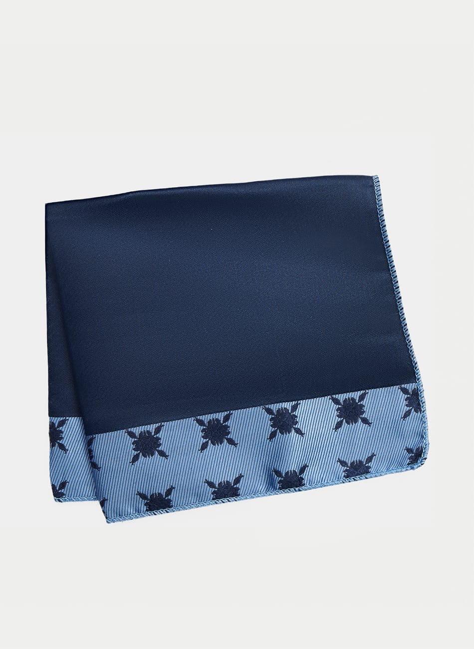 Image of CIRCLES TIE