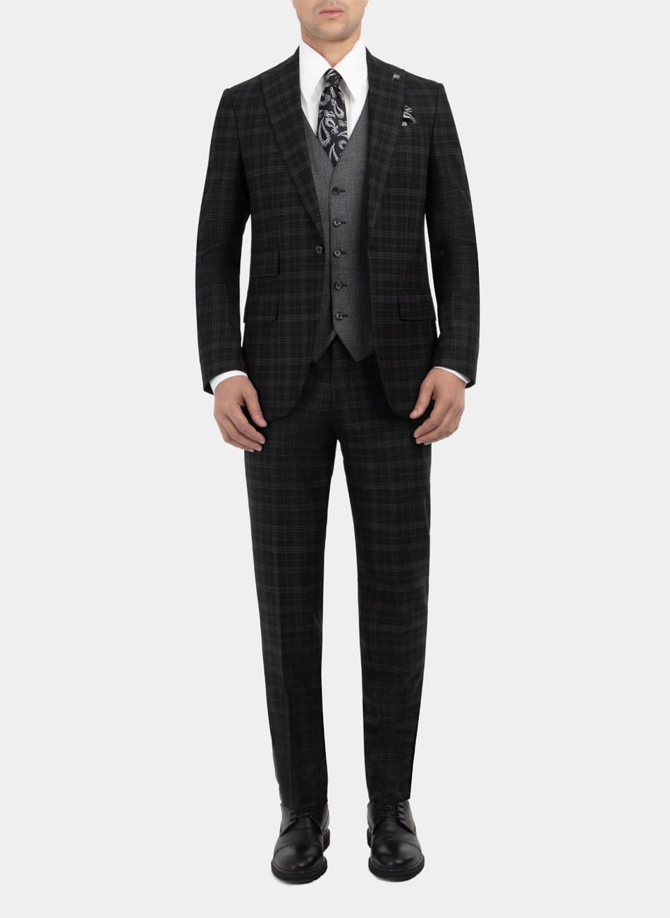 Image of CHIX PEAK LAPEL SUIT