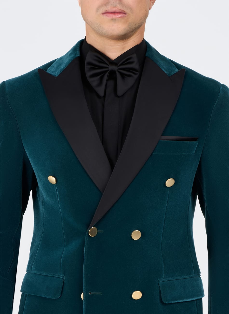 VELVET PEAK LAPEL SUIT
