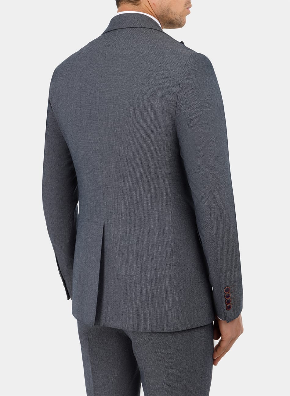 CLASSIC PEAK LAPEL SUIT