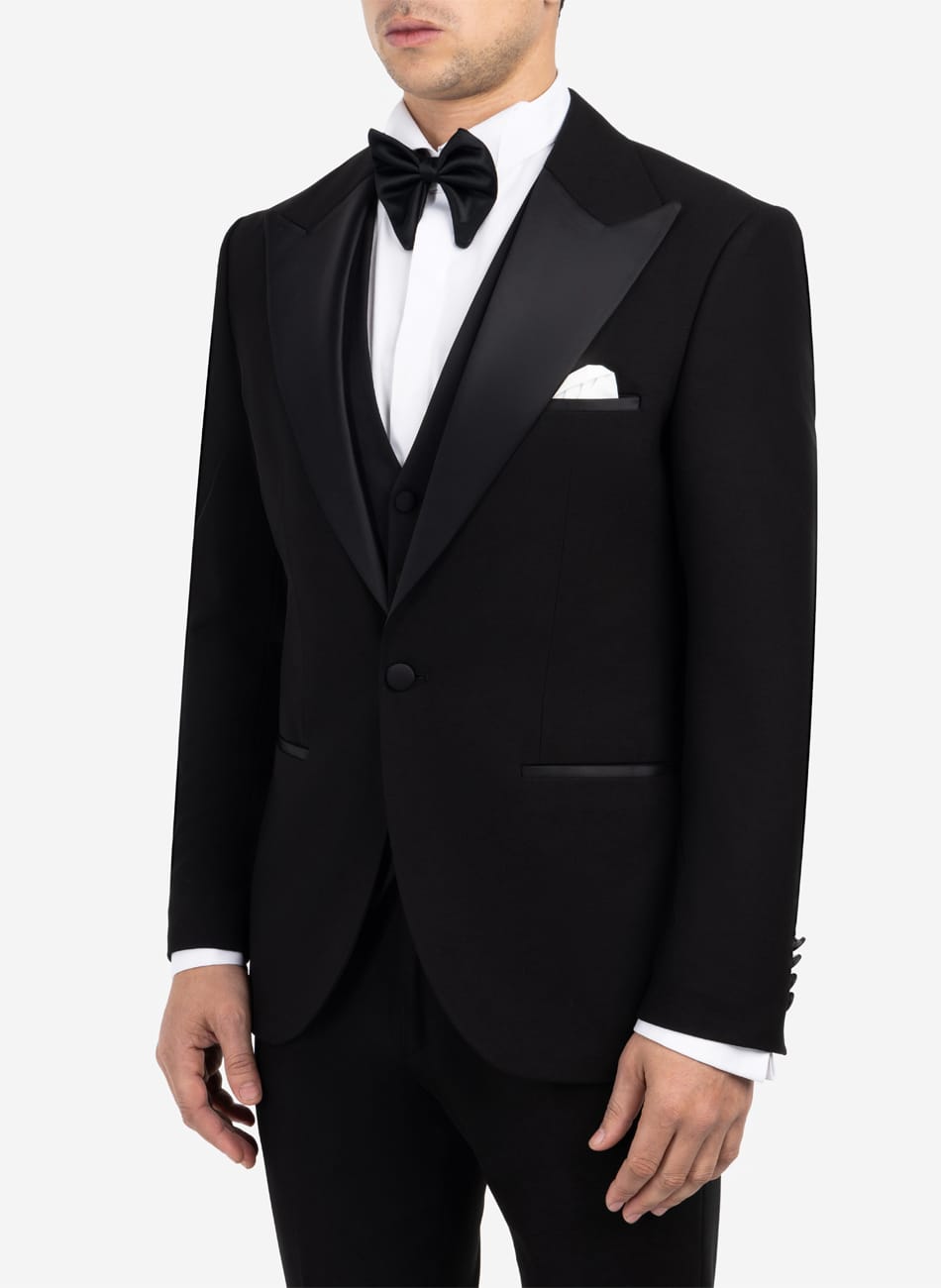 CLASSIC PEAK LAPEL SUIT