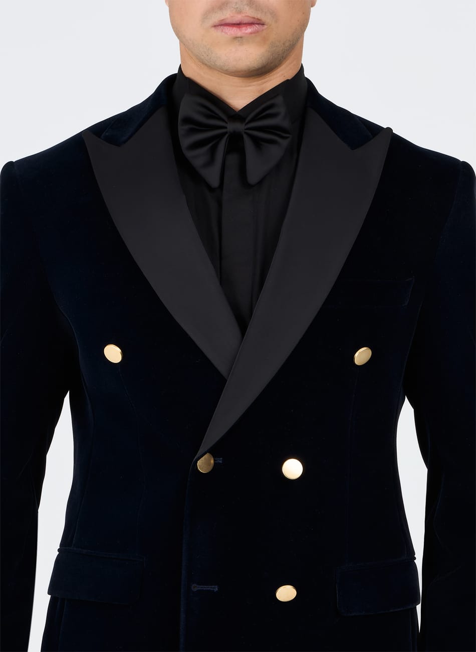 VELVET PEAK LAPEL SUIT