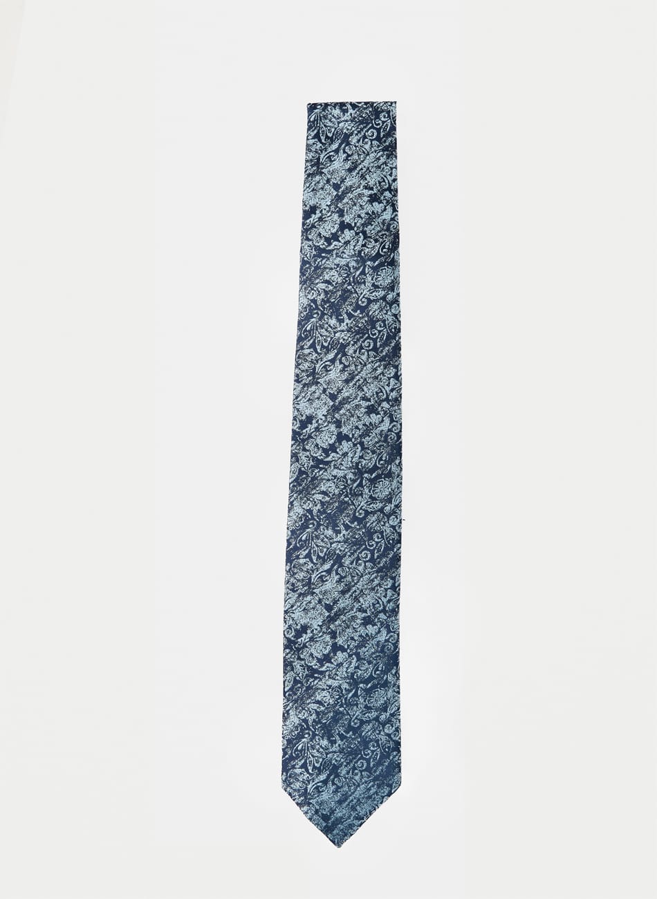 PAISLEY TIE