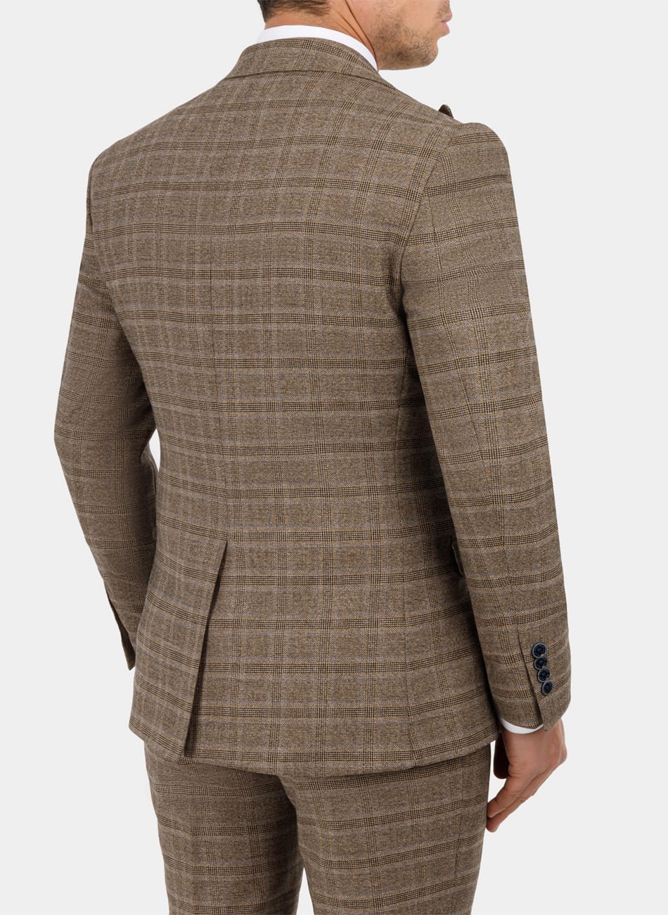 Image of CHIX PEAK LAPEL SUIT
