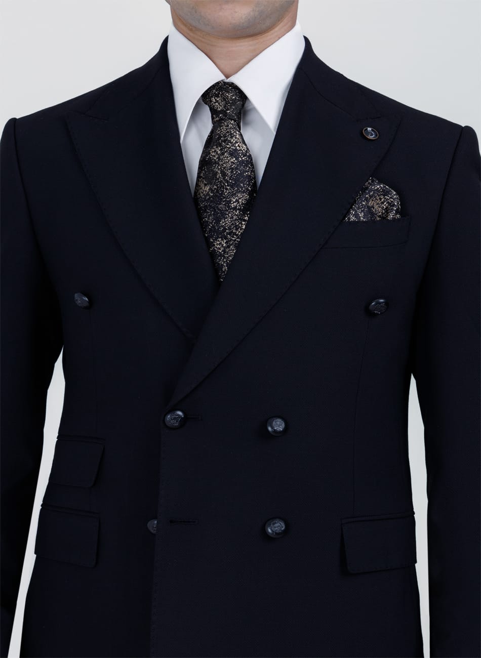 double breasted Peak Lapel suit