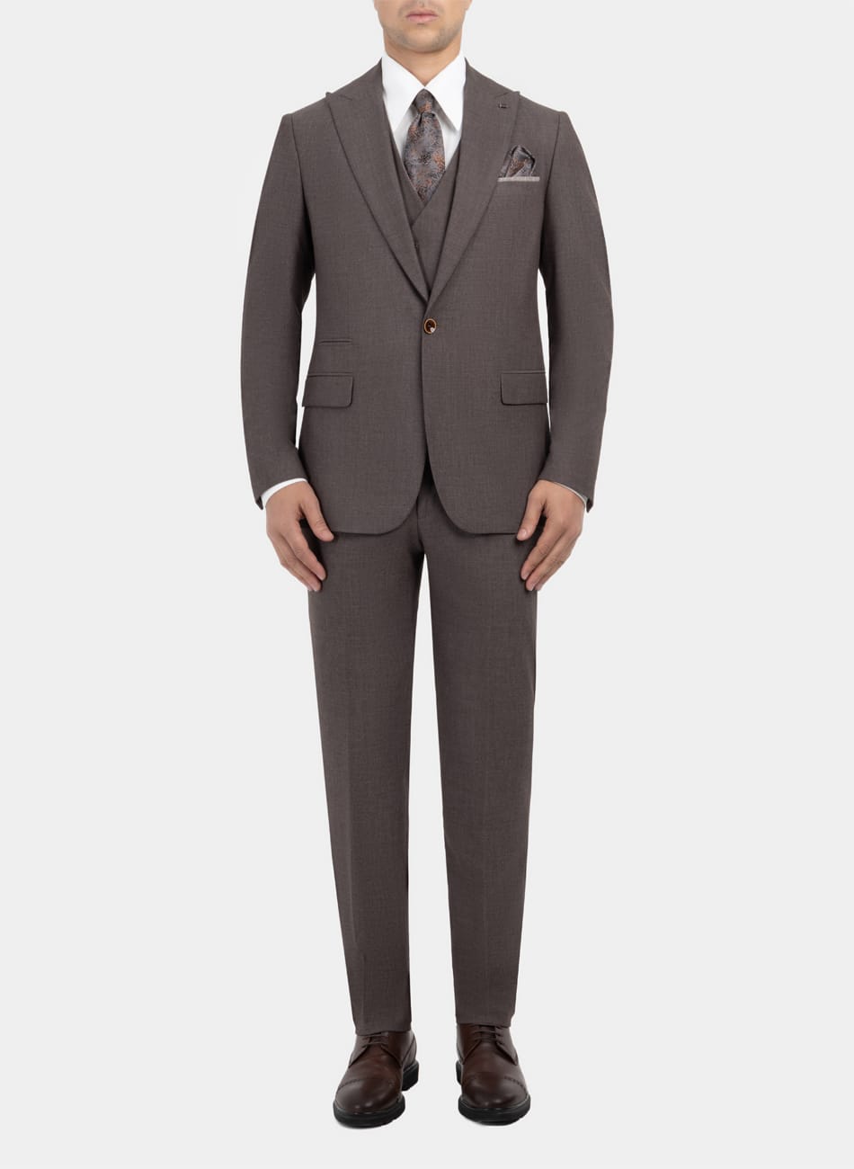 CLASSIC  PEAK LAPEL SUIT