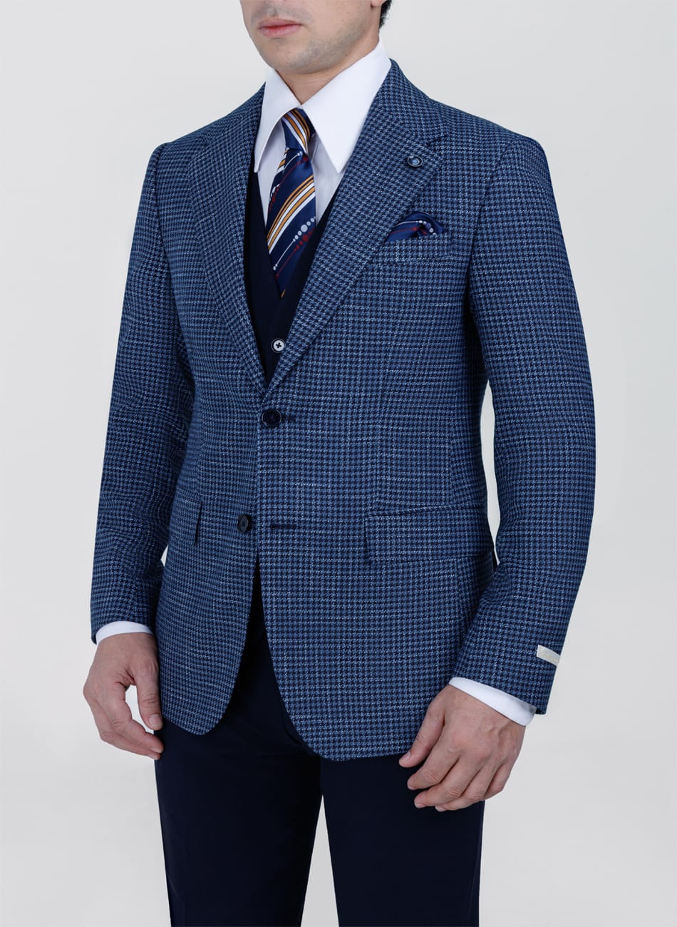 Image of HOUNDSTOOTH NOTCH LAPEL SUIT