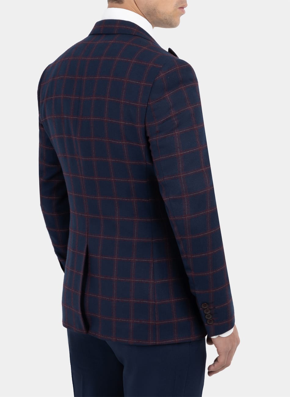 Image of CHIX PEAK LAPEL SUIT