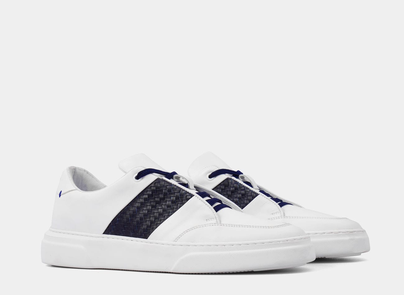 Image of side band Derby sneaker