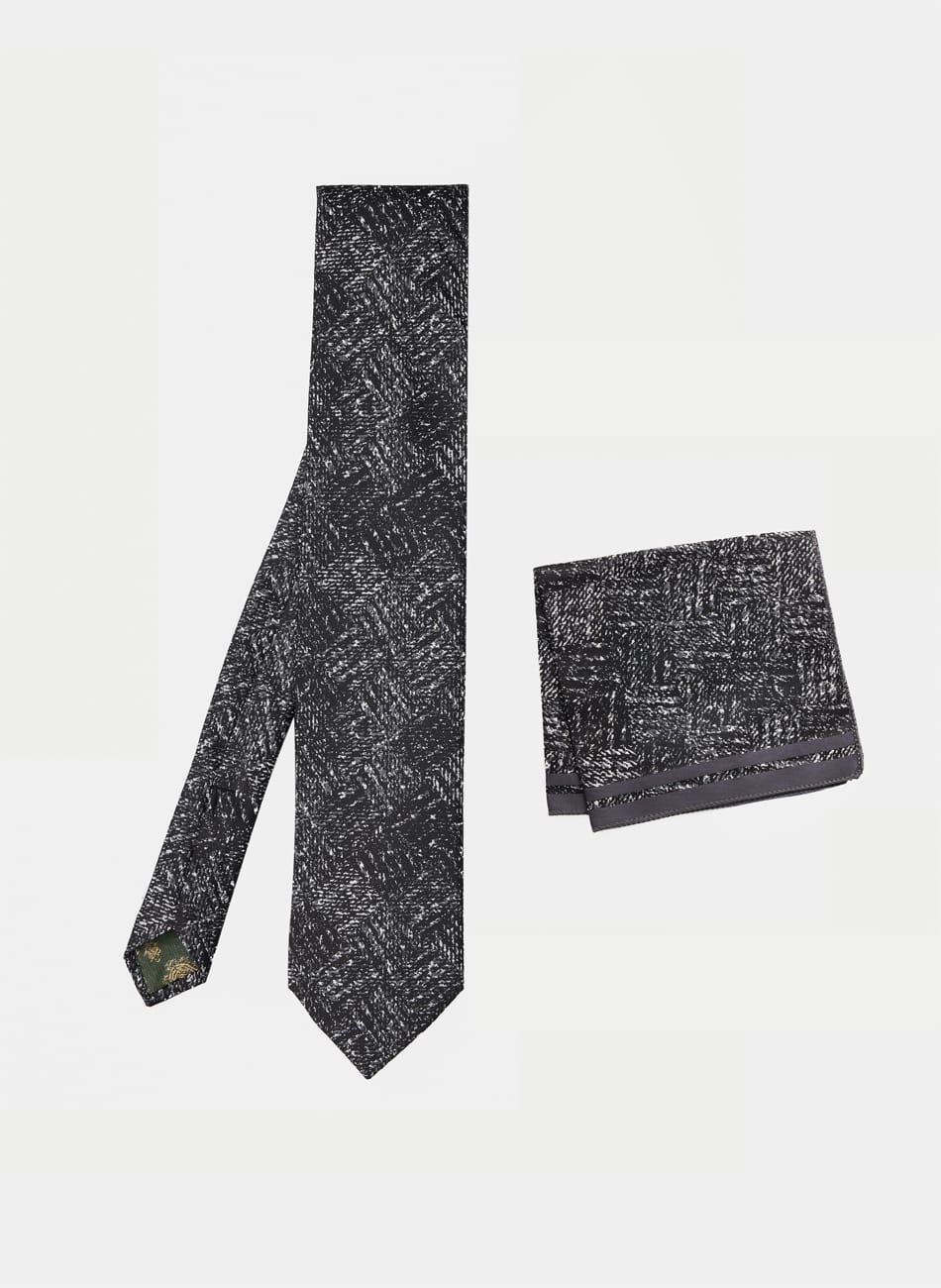 JACKAR TIE