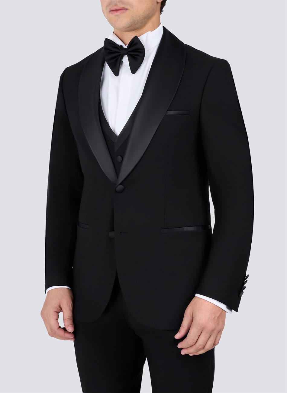 CLASSIC PEAK LAPEL SUIT