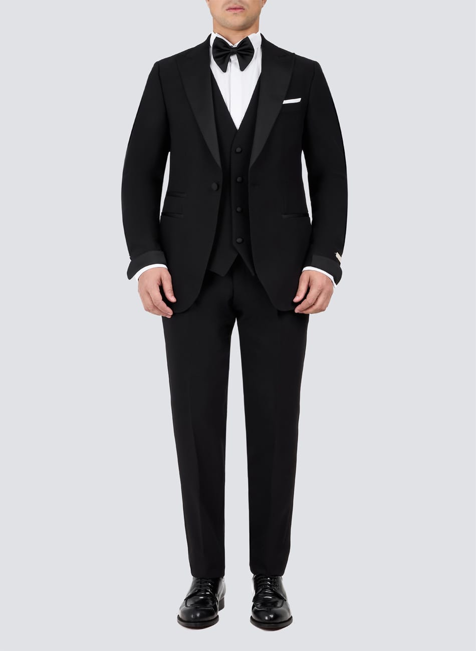 CLASSIC PEAK LAPEL SUIT