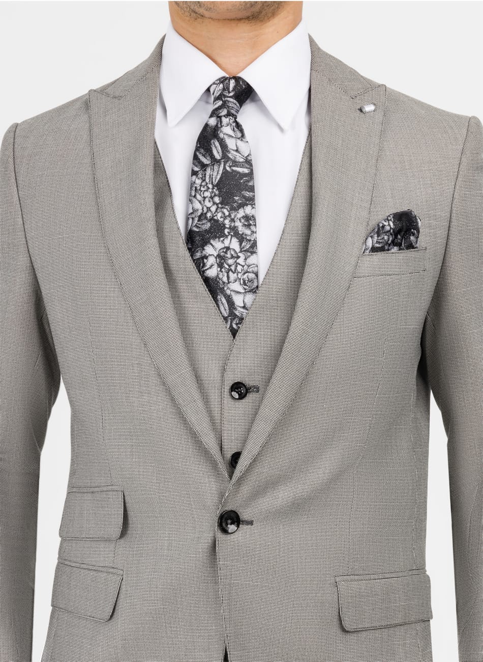 P.K PEAK LAPEL SUIT