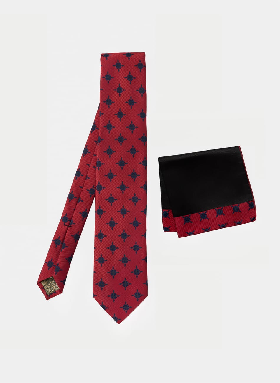 CIRCLES TIE