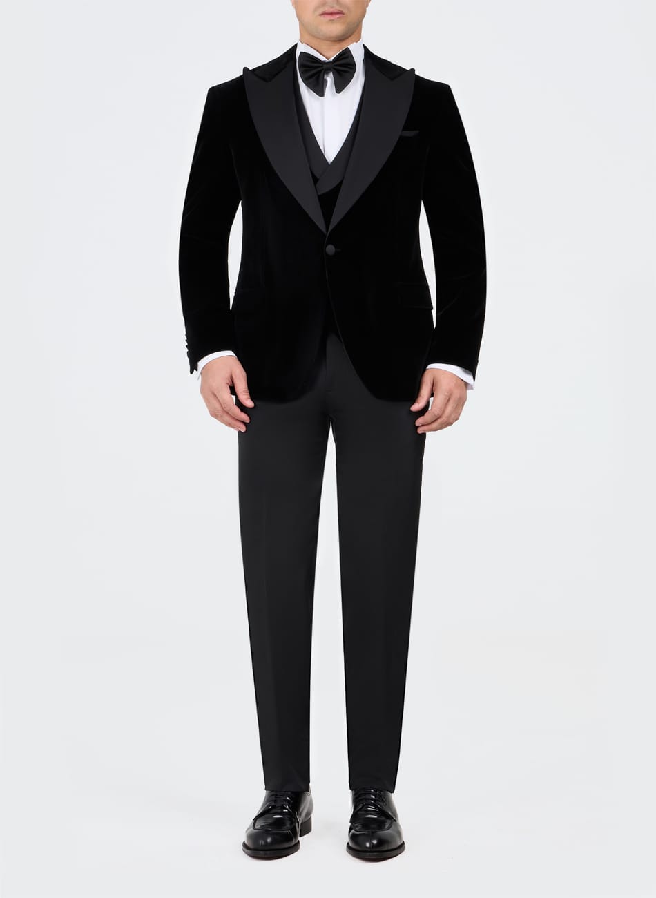 VELVET PEAK LAPEL SUIT