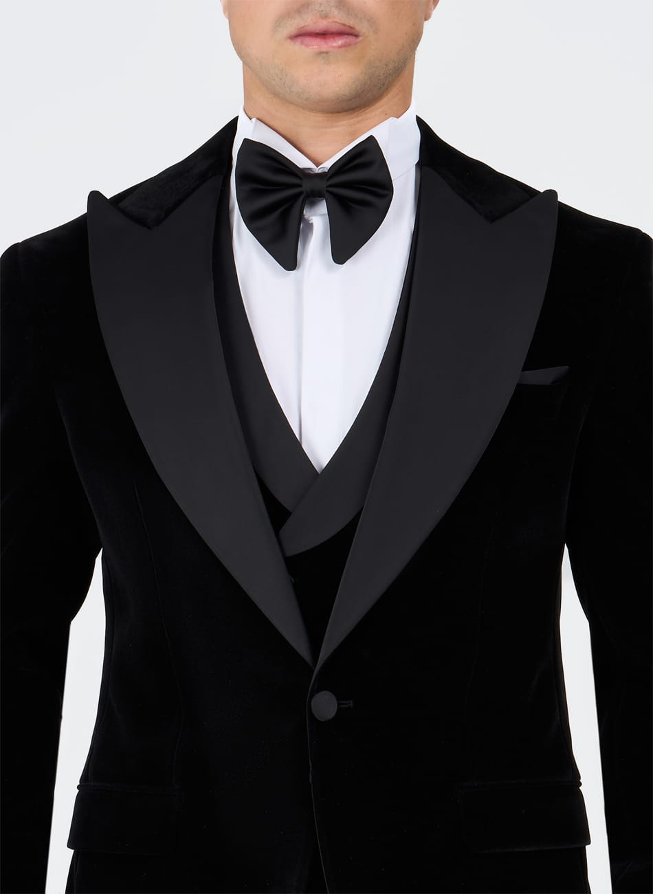 VELVET PEAK LAPEL SUIT