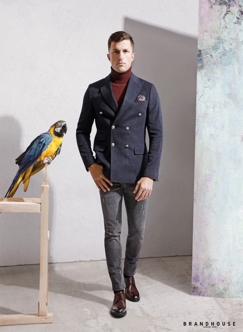 CLASSIC PEAK LAPEL JAKET