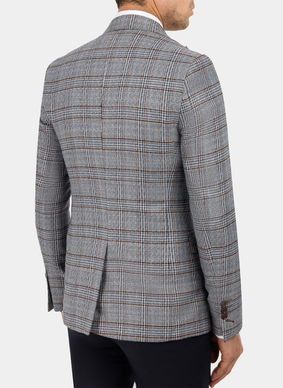 Image of CHIX PEAK LAPEL SUIT