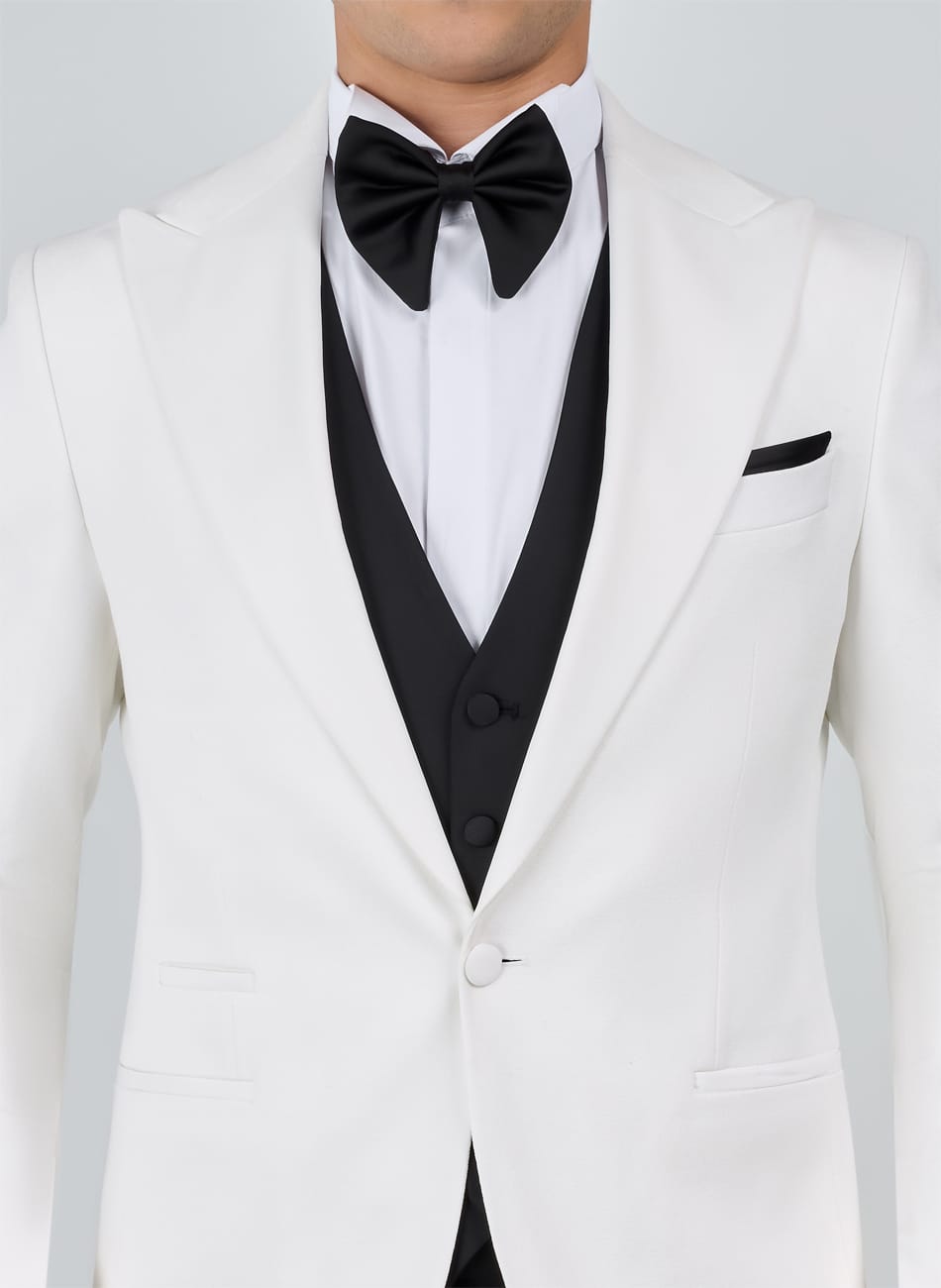 Image of CIASSIC PEAK LAPEL  SUIT