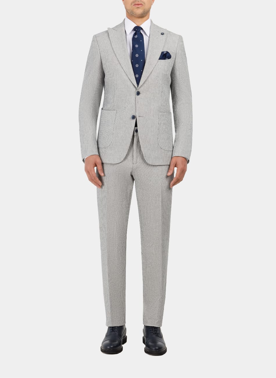 STRIPED PEAK LAPEL SUIT