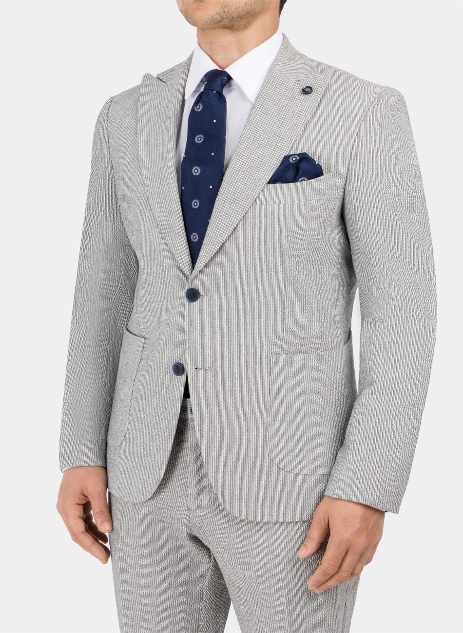 STRIPED PEAK LAPEL SUIT