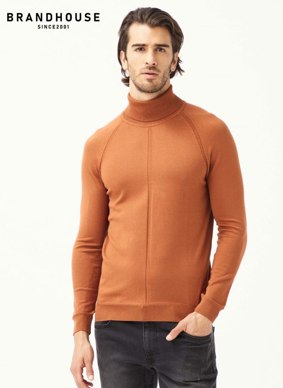 CLASSIC HIGH NECK PULLOVER