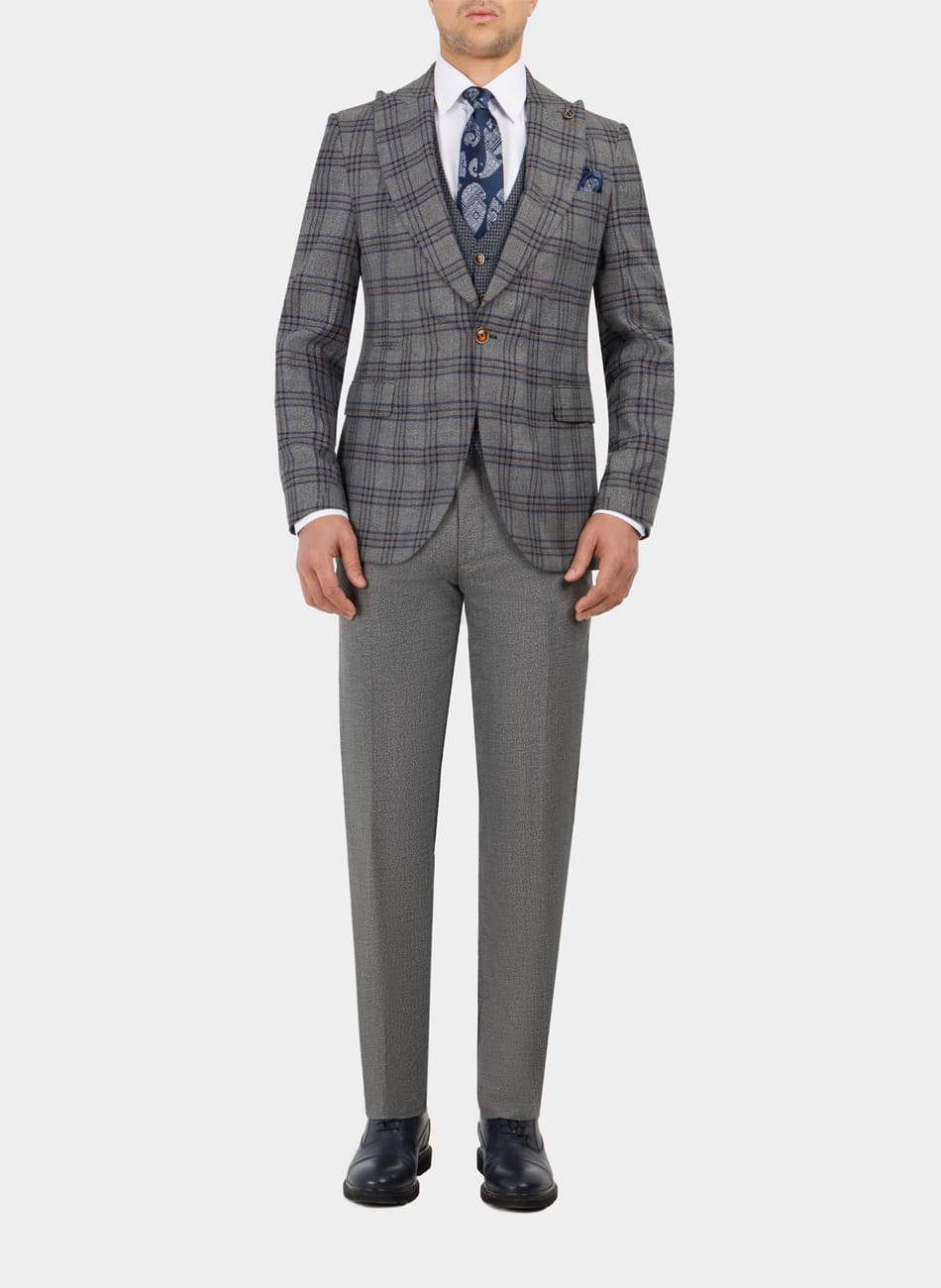 CHIX PEAK LAPEL SUIT
