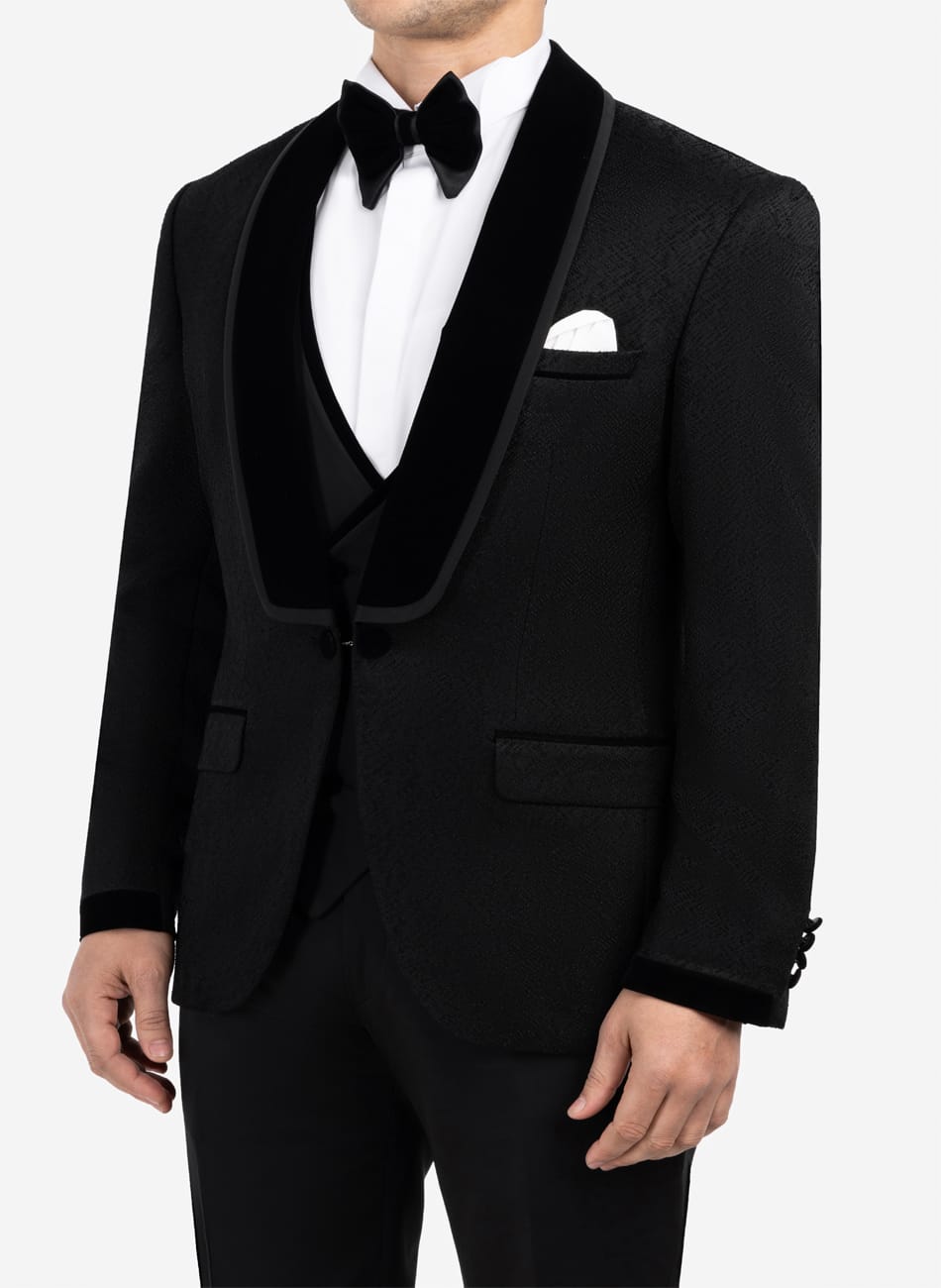 Image of KNOTTED PATTERN SHALL LABEL SUIT