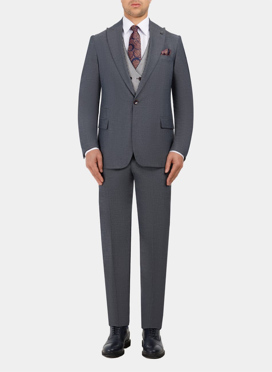 CLASSIC PEAK LAPEL SUIT