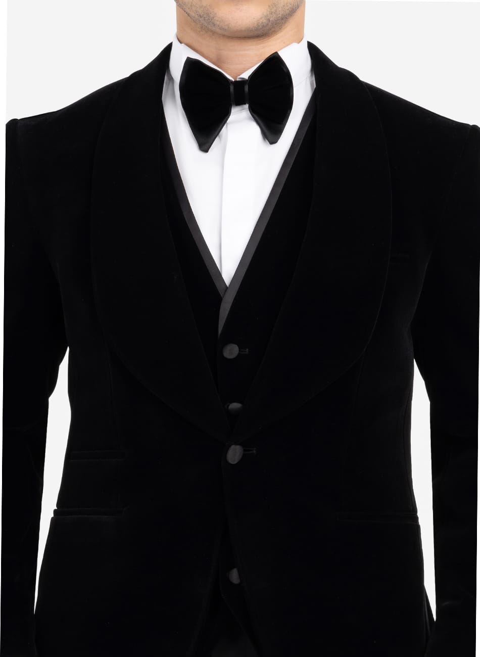 VELVET SHALL LABEL SUIT