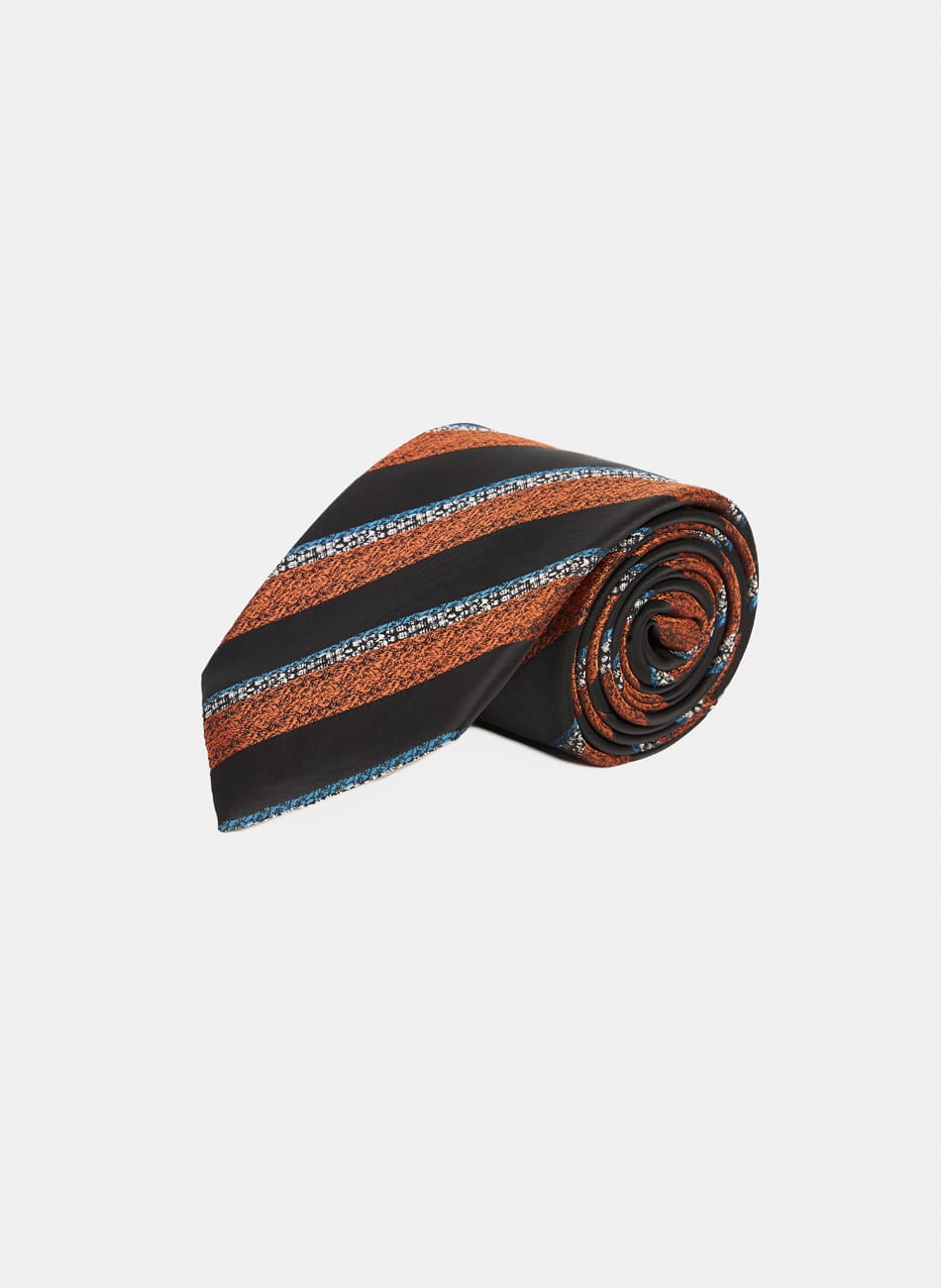 PAISLEY TIE