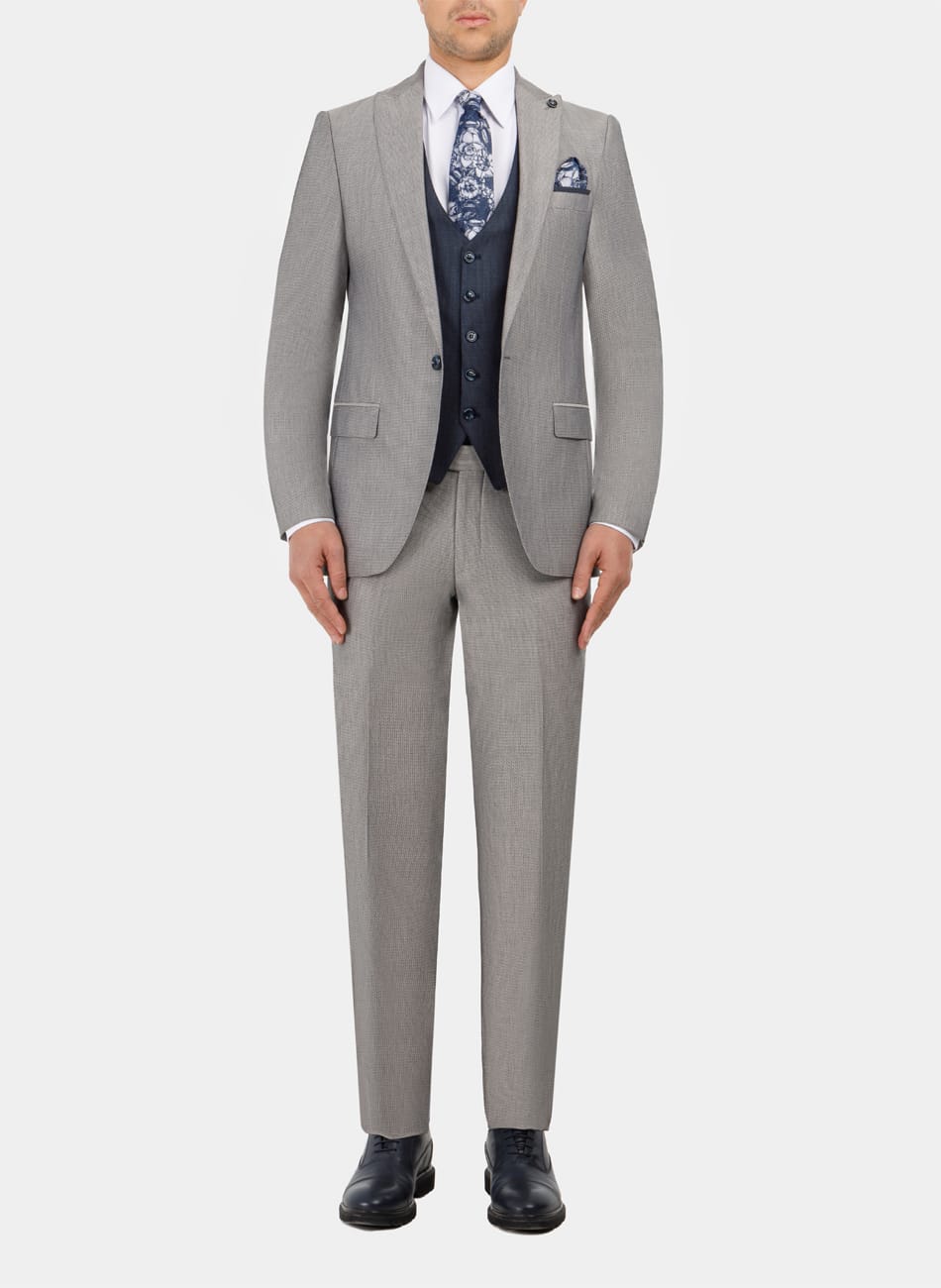 TROPLCAL PEAK LAPEL SUIT