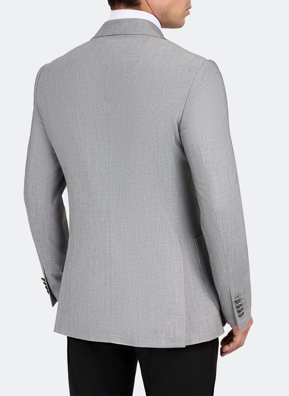 Double breasted Peak Lapel suit